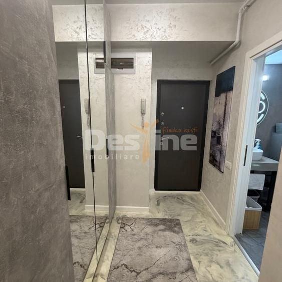 Apartament cu 2 camere semidecomandat în Central