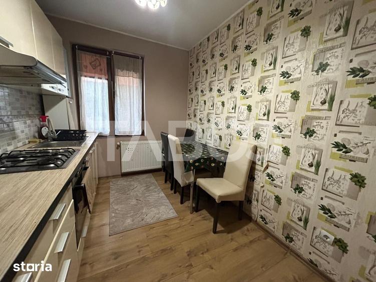 Apartament decomandat 54mp 2 camere si balcon zona Brana Selimbar - 1