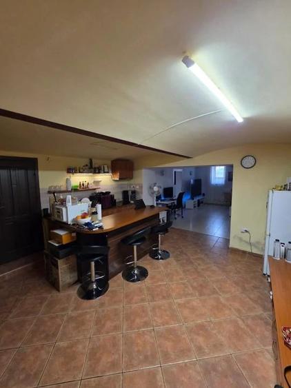 Apartament cu 2 camere semidecomandat în Medicină