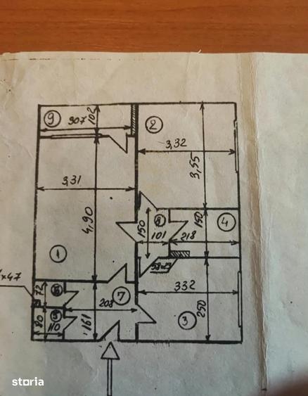 Apartament cu 2 camere decomandat în Drumul Taberei