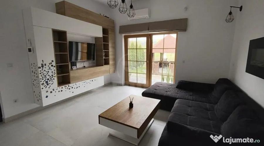Casă cu 4 camere cu Teren 393 Mp în Gilău
