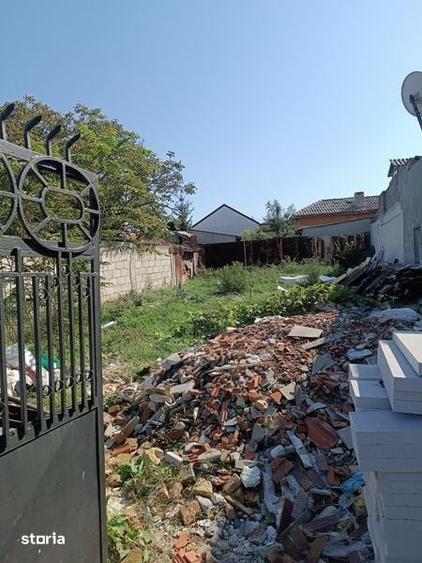 Teren de 300 mp, în Tomis III