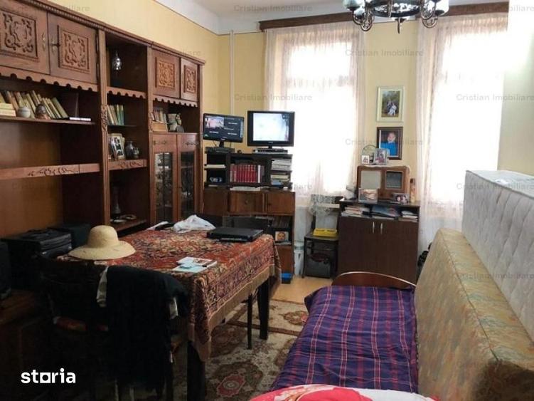 Casă cu 4 camere cu Teren 500 Mp în Central
