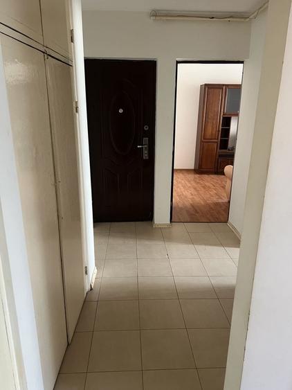 Apartament cu 2 camere decomandat în Exterior Vest