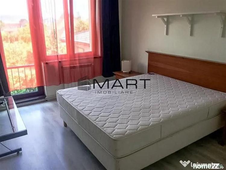 Apartament cu 3 camere decomandat în Ștefan cel Mare