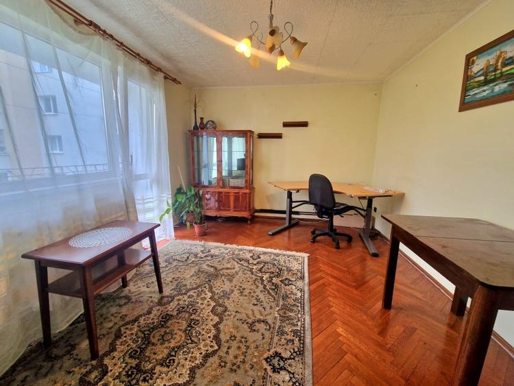 Apartament cu balcon si centrala proprie in zona BIG - 3