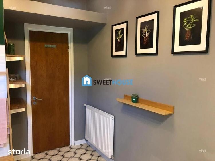 Apartament cu 4 camere decomandat în Centrul Istoric