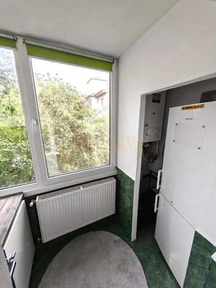 Apartament cu 3 camere decomandat în Lunei