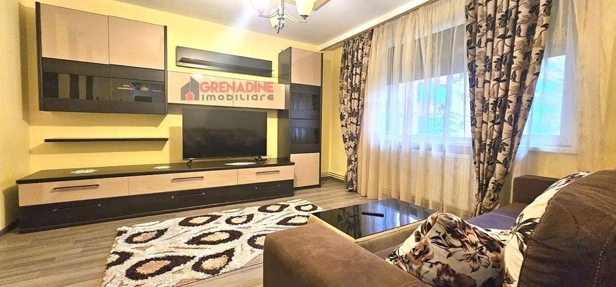 Apartament cu 3 camere decomandat, mobilat în Centrul Civic