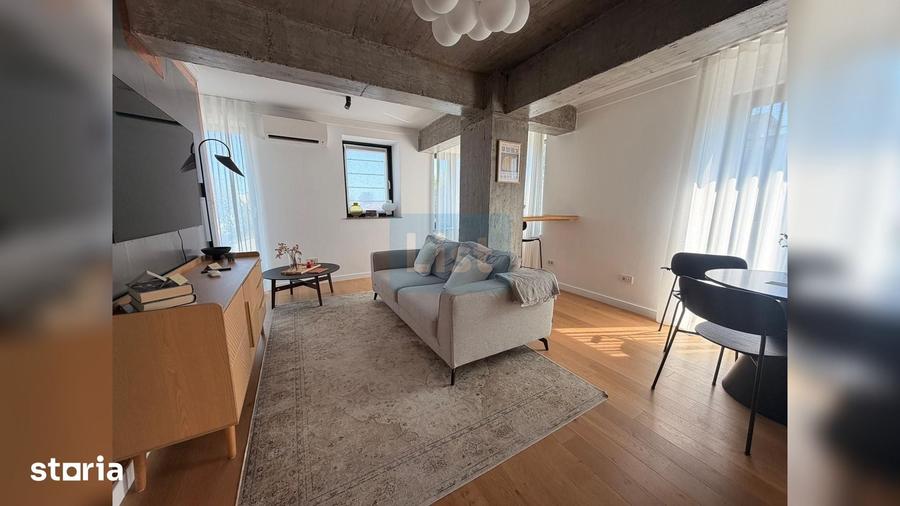 Apartament cu 3 camere în Central