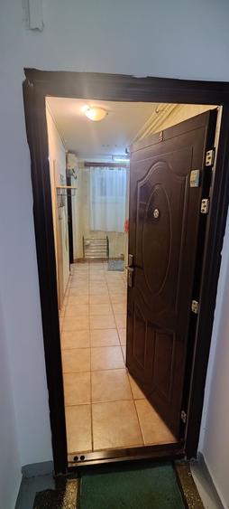 Inchiriez apartament 2 camere - 2