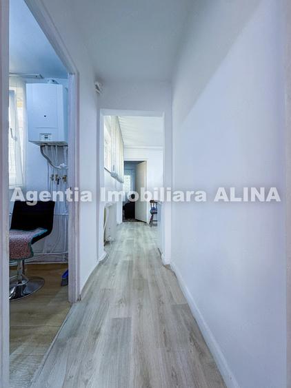 Apartament cu 2 camere decomandat în Micro 15