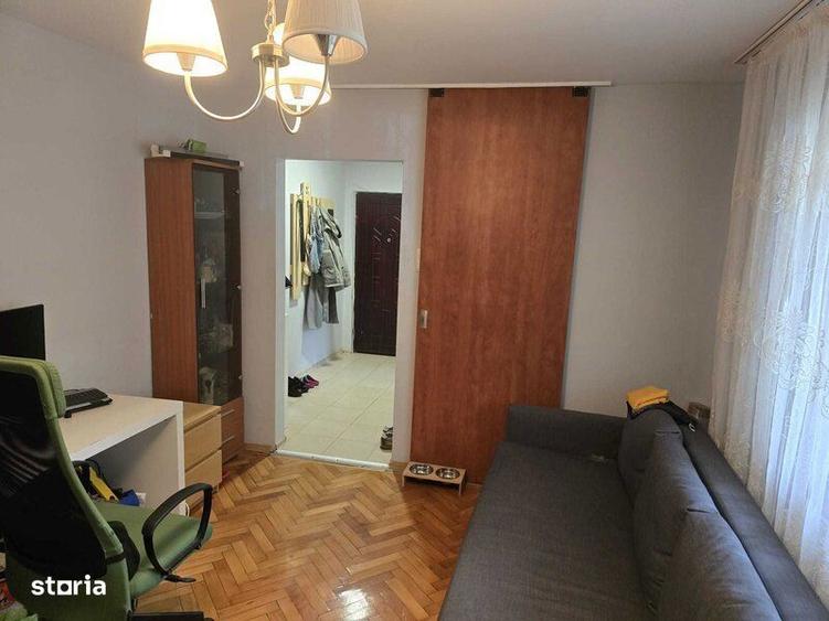Apartament cu 3 camere decomandat, mobilat în Titan — fotografia 1