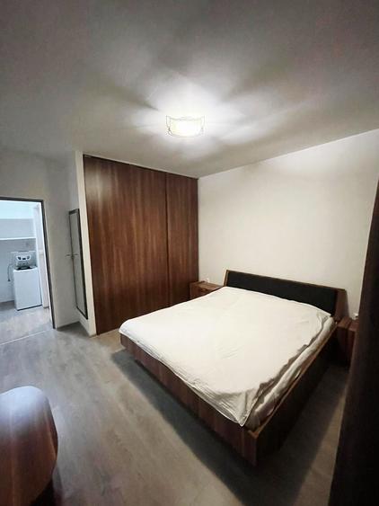 Apartament cu 3 camere semidecomandat în Șelimbăr