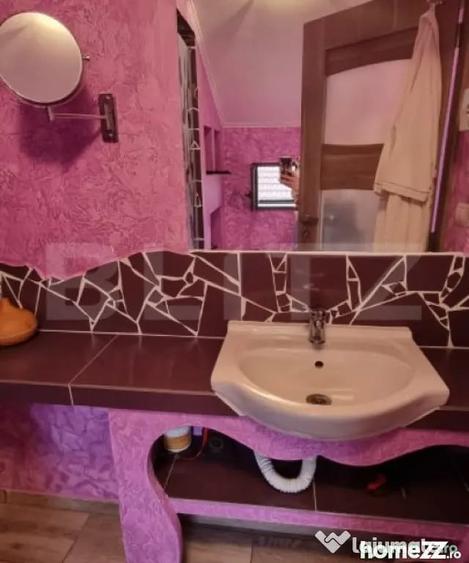 Casă cu 3 camere cu Teren 500 Mp în Central