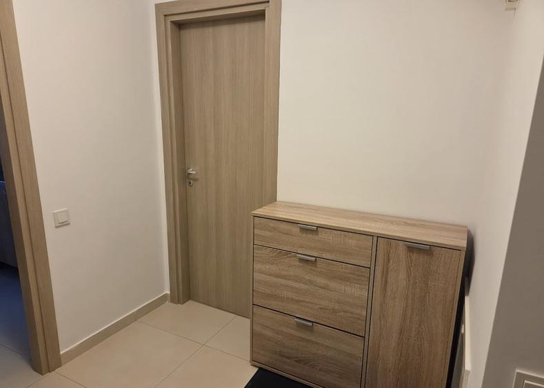 Apartament cu 2 camere decomandat, mobilat în Titulescu