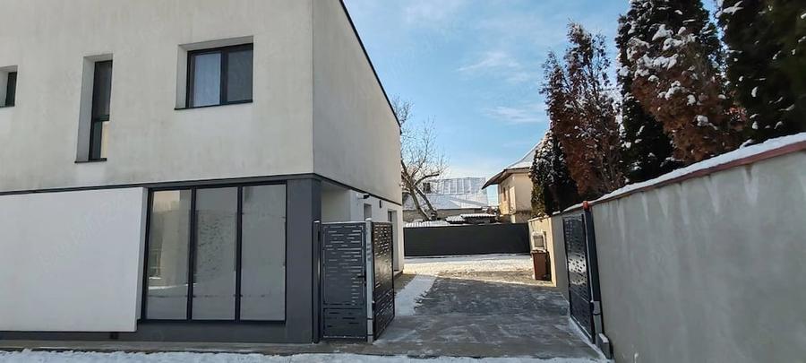 Casă cu Teren 220 Mp în Valea Mare