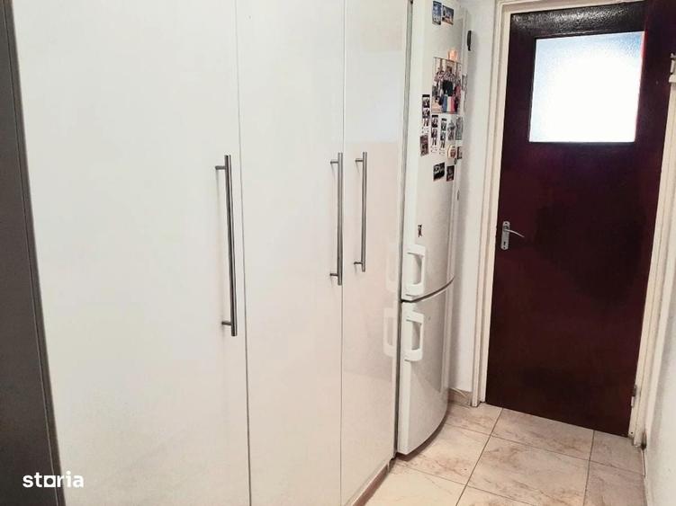Apartament cu 2 camere decomandat în Drumul Taberei