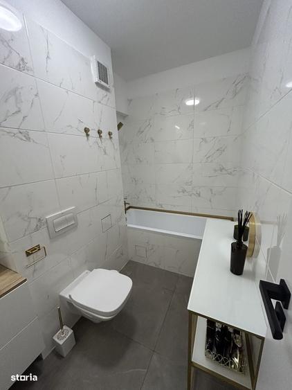 Apartament cu 3 camere în Est