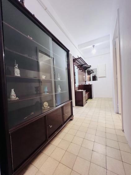 Apartament cu 3 camere decomandat, mobilat în Dorobanți
