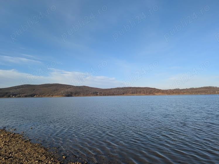 Teren de 400 mp, în Fârdea