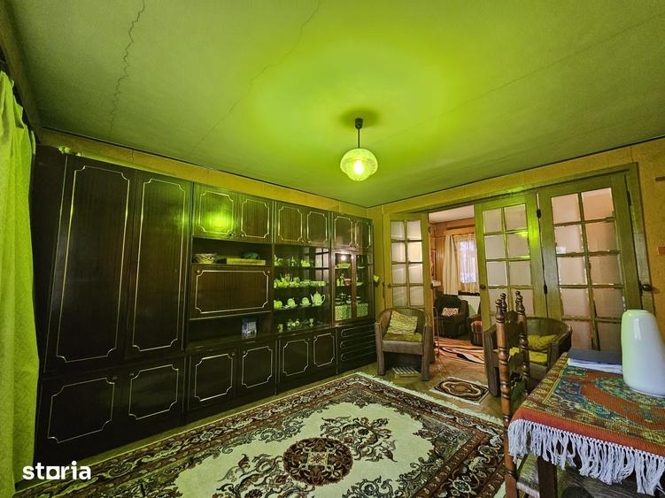 Apartament cu 4 camere în Piața Centrală