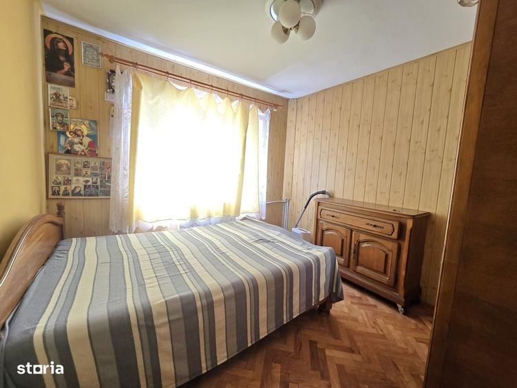 Apartament cu 2 camere decomandat în Micro 17