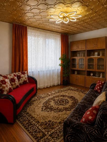 Apartament cu 3 camere decomandat în Central