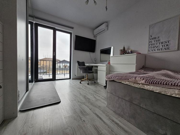 Casă cu 4 camere cu Teren 170 Mp în Berceni