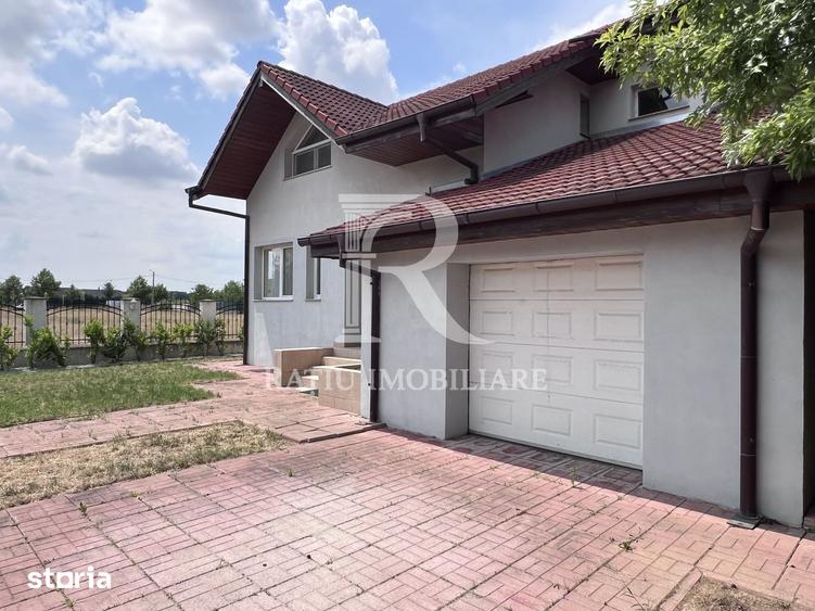 Casă cu 4 camere cu Teren 681 Mp în Central