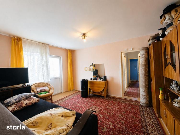 Apartament cu 4 camere semidecomandat, mobilat în Mănăștur