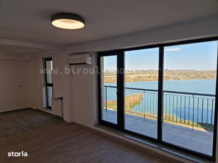 Apartament cu 4 camere în Lazu