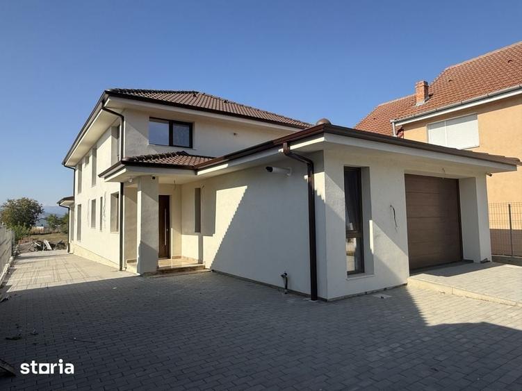 Casă cu 4 camere cu Teren 1477 Mp în Galda de Jos