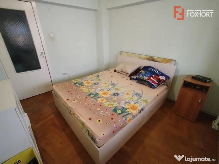 Apartament cu 4 camere decomandat în Șagului