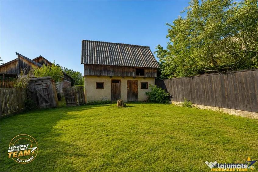 Casă cu 4 camere cu Teren 412 Mp în Brețcu