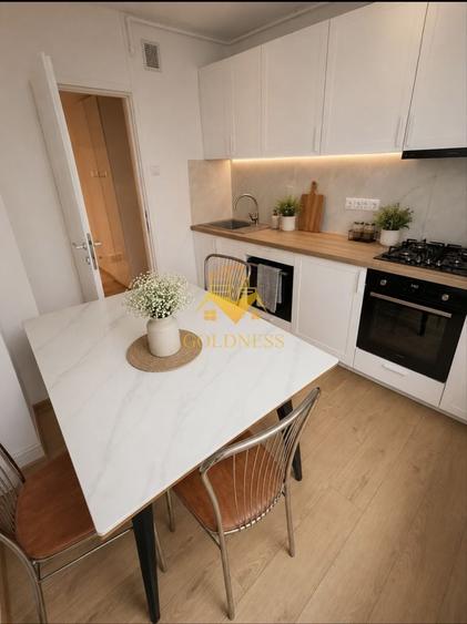 Apartament cu 3 camere decomandat, mobilat în Plopilor
