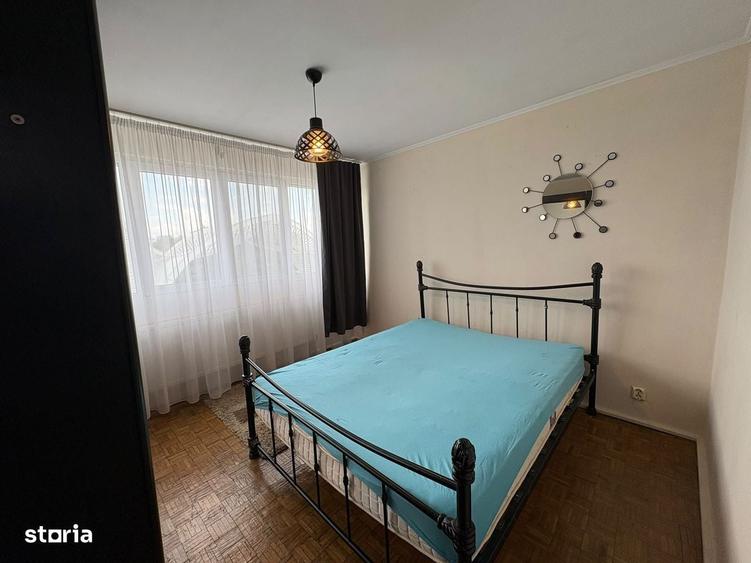 Apartament cu 2 camere decomandat în Eroii Revoluției
