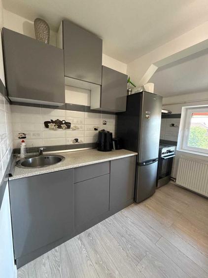 Inchiriez apartament 2 camere - 3