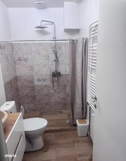 Casă cu 4 camere în 13 Septembrie