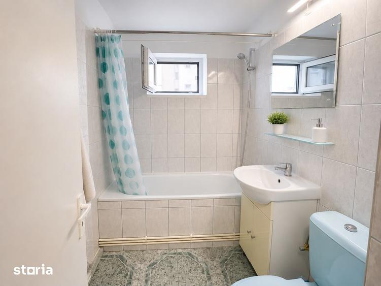 Apartament cu 3 camere decomandat în Tomis Nord