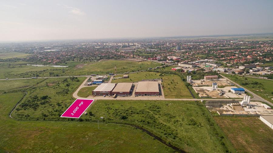 Teren Construcții intravilan de 3000 mp, în Nord