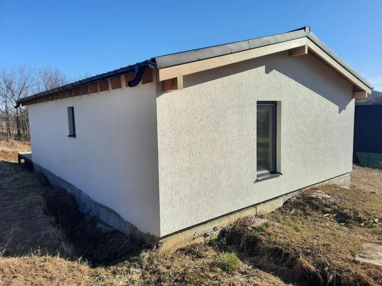 Casă individuală cu 3 camere cu Teren 650 Mp în Negrești (Dobreni)
