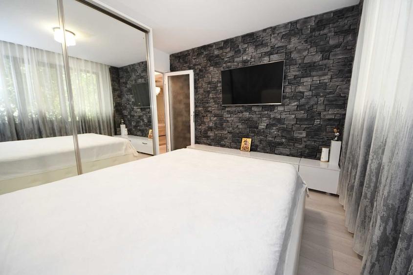 Apartament cu 2 camere semidecomandat în Sârbi