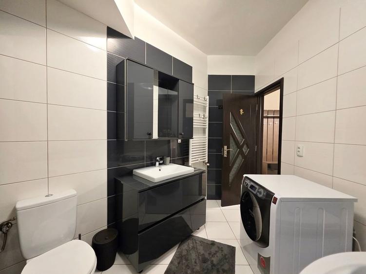 Apartament cu 2 camere decomandat în Fundeni