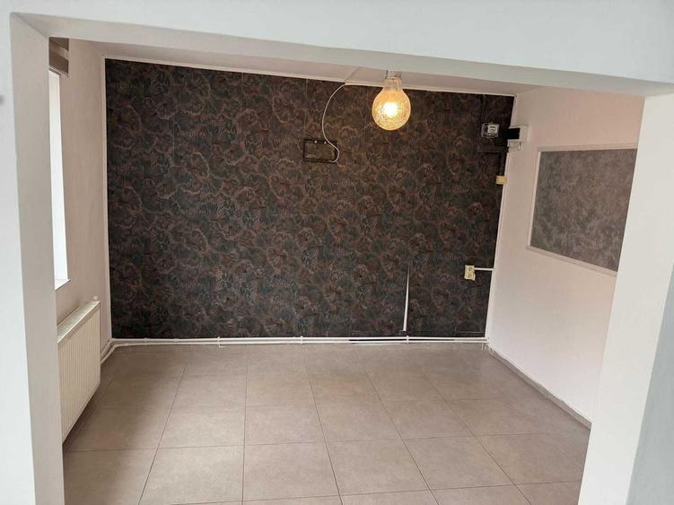 Spațiu comercial, de 60 mp, în Central
