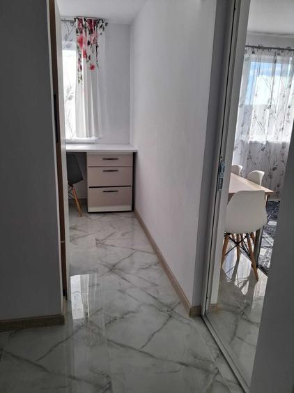 Garsonieră decomandată în Exterior Vest