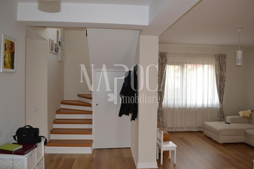 Duplex cu 4 camere cu Canalizare în Florești
