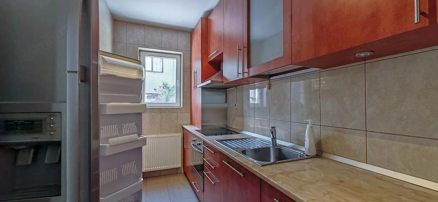 Casă cu 6 camere în Floreasca