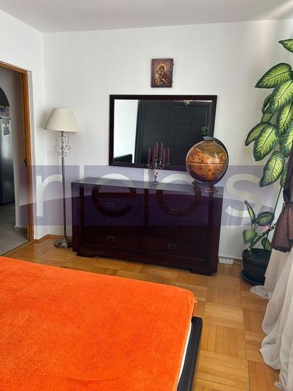 Apartament cu 3 camere semidecomandat, mobilat în Iancului