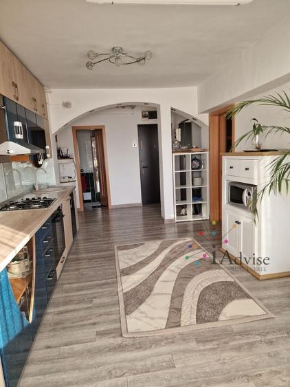 Apartament cu 2 camere decomandat în Astra